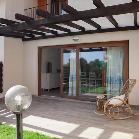 Domomea - Villetta Chia Holiday home *