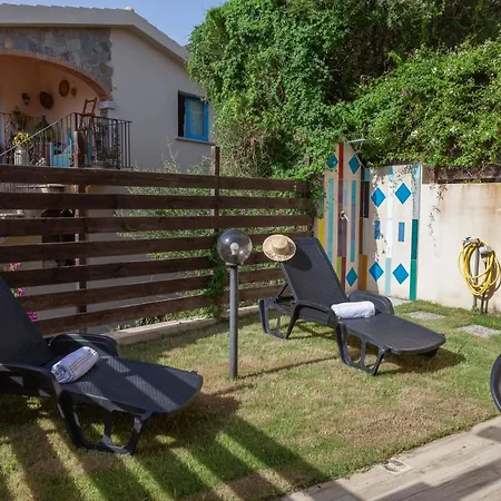 Holiday home Domomea - Villetta Chia *