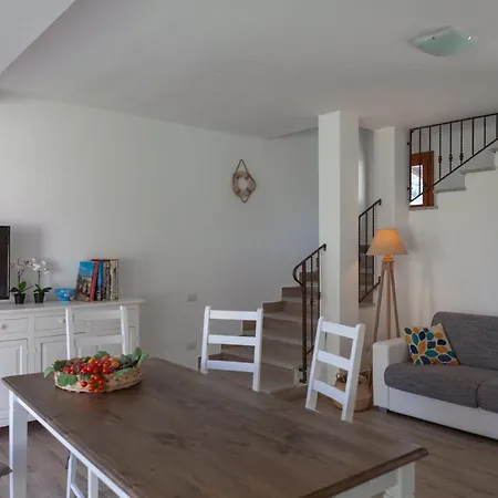 Domomea - Villetta Chia Holiday home